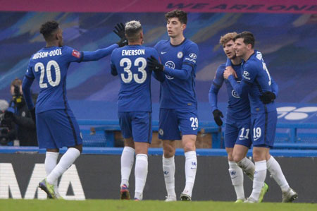 《八方旅人0》IGN 9分：漫长旅程宏大且令人动容！