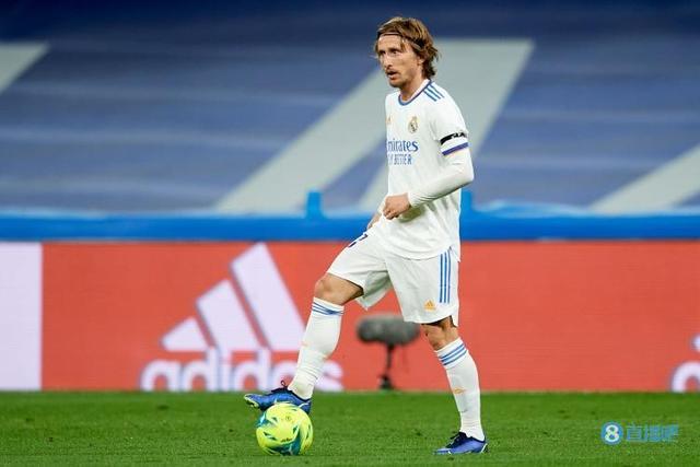 CBA广东男篮险胜辽宁男篮